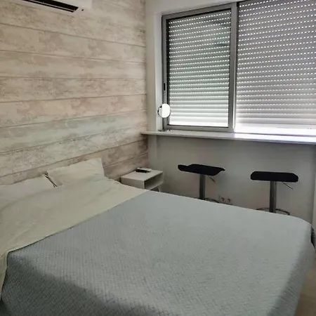Da Rocha T1 - Sea View Apartment